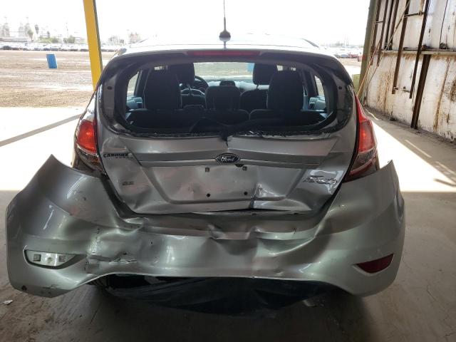  FORD FIESTA 2018 Серебристый