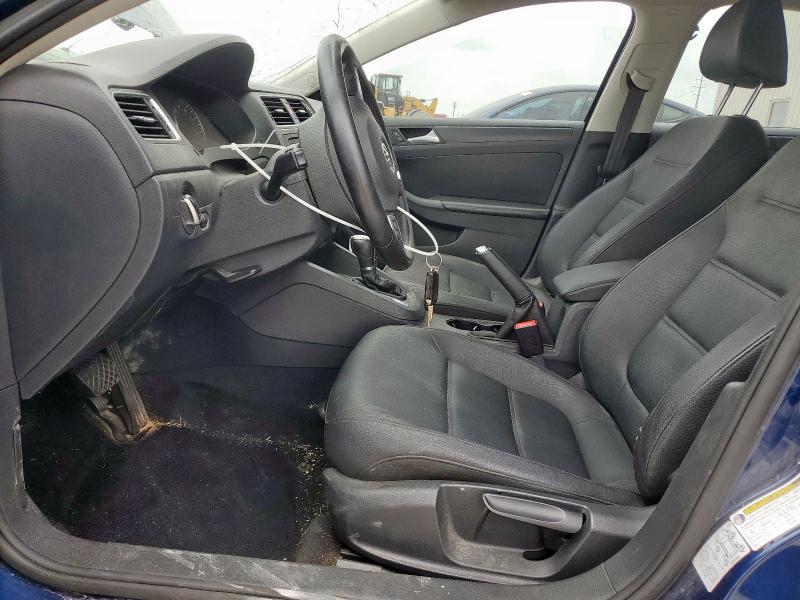  VOLKSWAGEN JETTA 2012 Granatowy