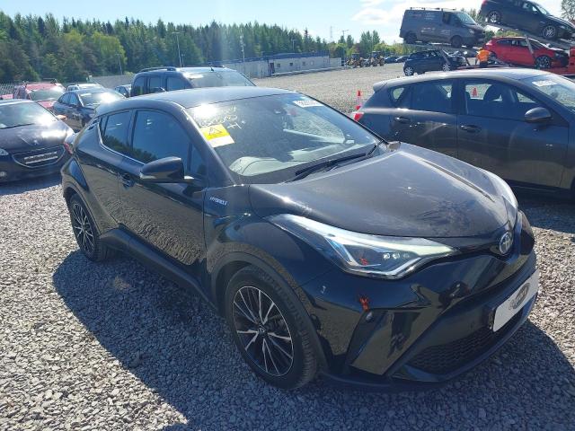 2020 TOYOTA C-HR EXCEL