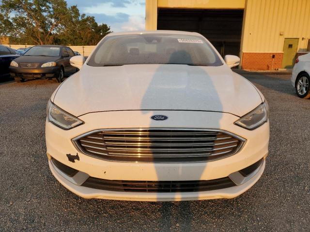  FORD FUSION 2018 Белый
