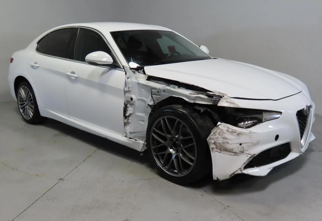 2018 Alfa Romeo Giulia Ti للبيع في Rancho Cucamonga، CA - All Over