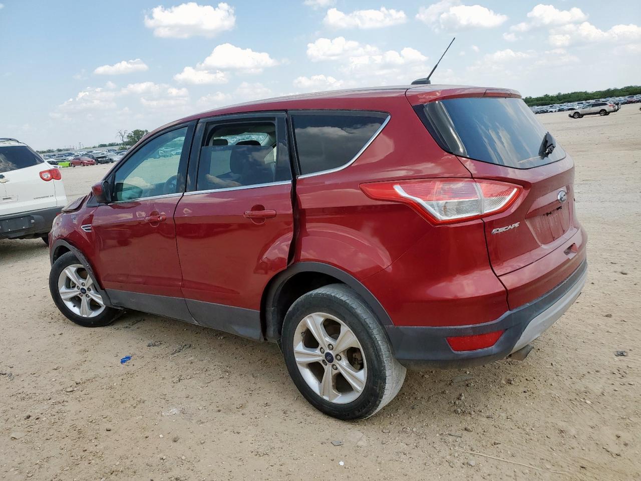 2014 Ford Escape - Image 2