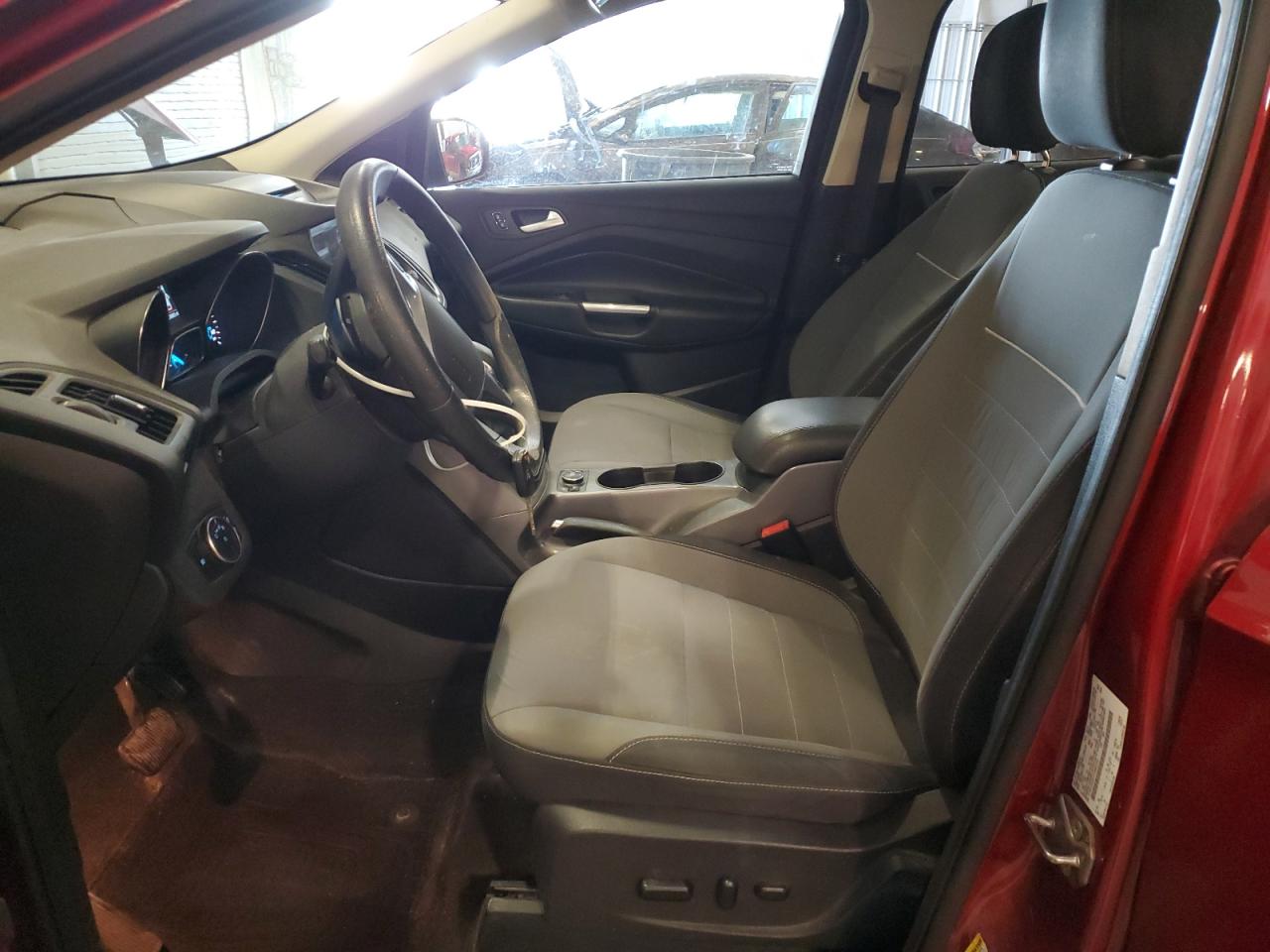 2015 Ford Escape Se VIN: 1FMCU9G91FUB81200 Lot: 56680025