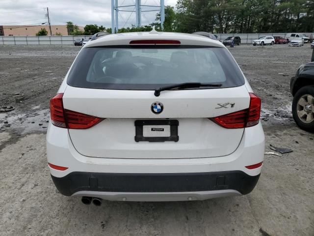  BMW X1 2015 Белы
