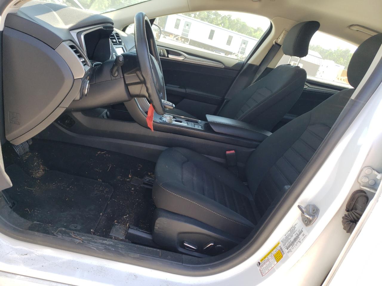 2019 Ford Fusion Se VIN: 3FA6P0LUXKR263996 Lot: 54039605