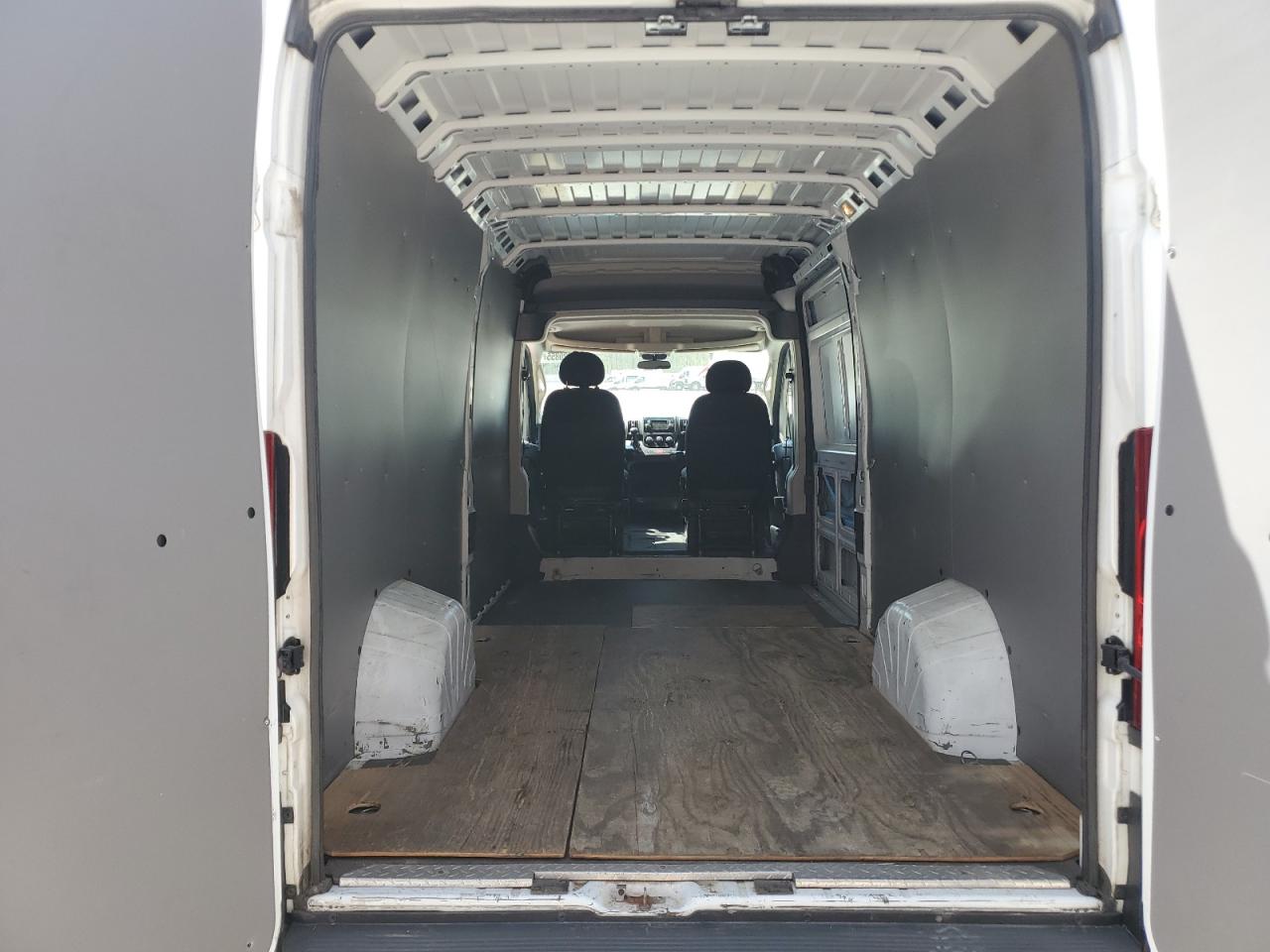2018 Ram Promaster 3500 3500 High VIN: 3C6URVJG6JE152283 Lot: 56420855