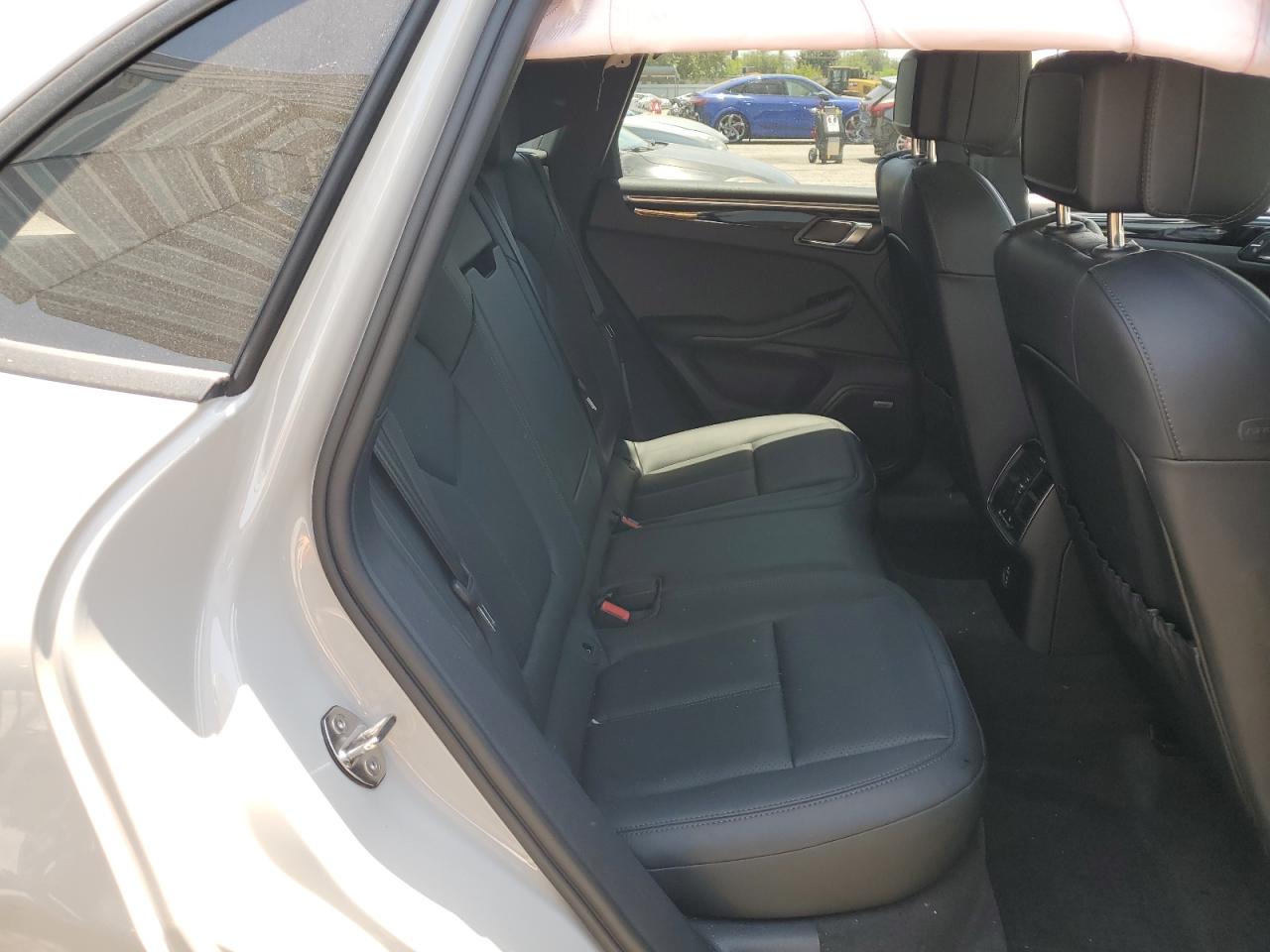 2024 Porsche Macan Base VIN: WP1AA2A54RLB05271 Lot: 58270445