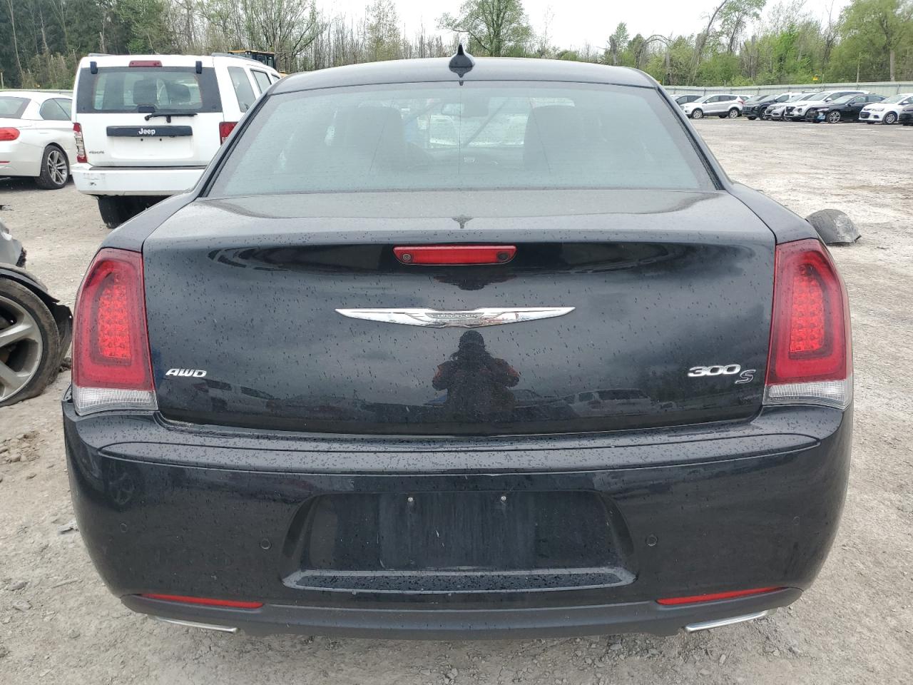 2016 Chrysler 300 S VIN: 2C3CCAGG1GH162064 Lot: 56017025