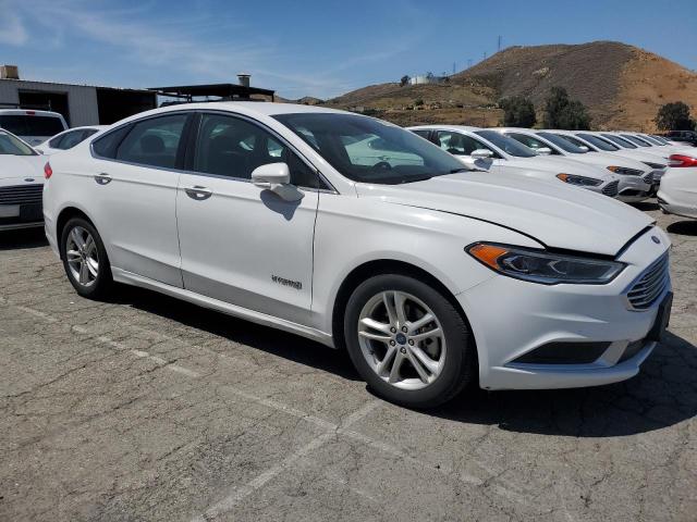 FORD FUSION 2018 Белый