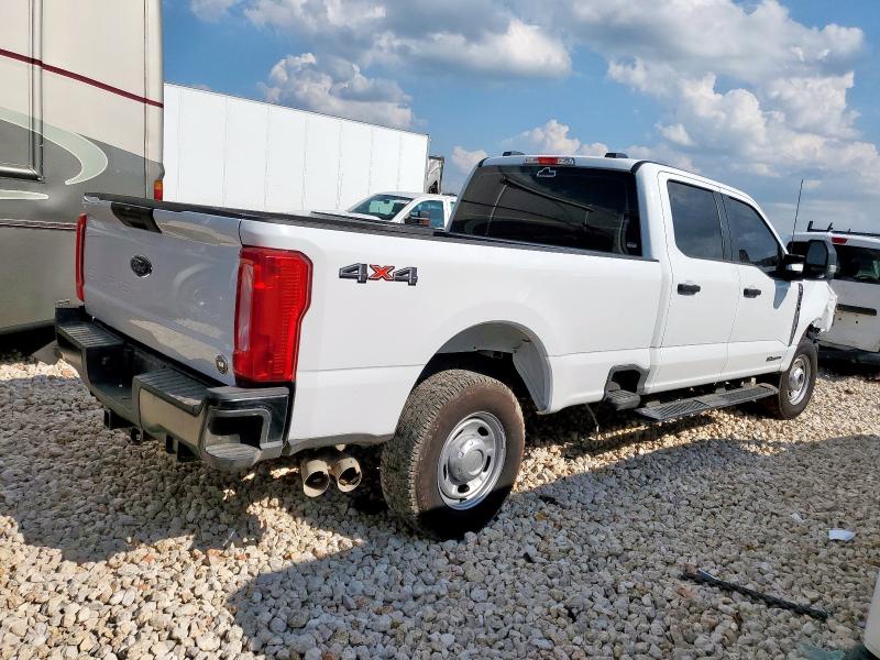  FORD F250 2024 Biały