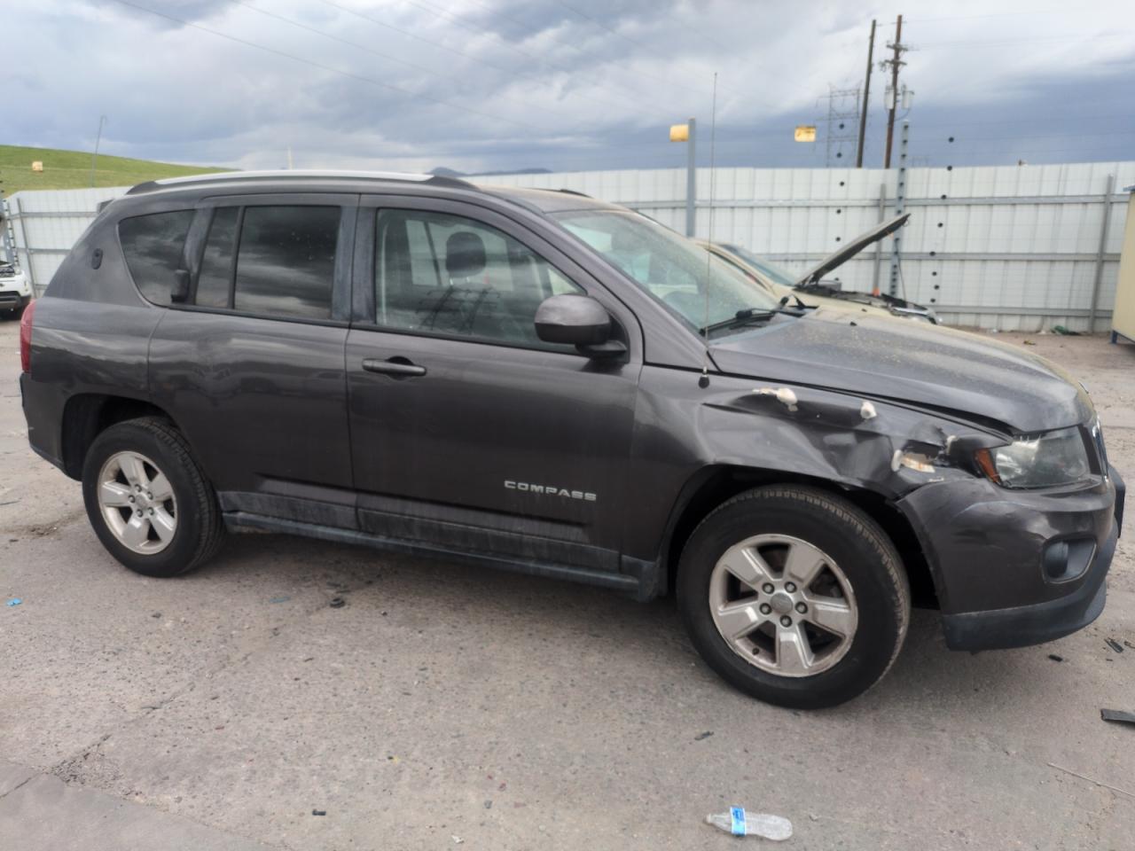 2016 Jeep Compass Latitude VIN: 1C4NJCEA6GD715096 Lot: 51206945