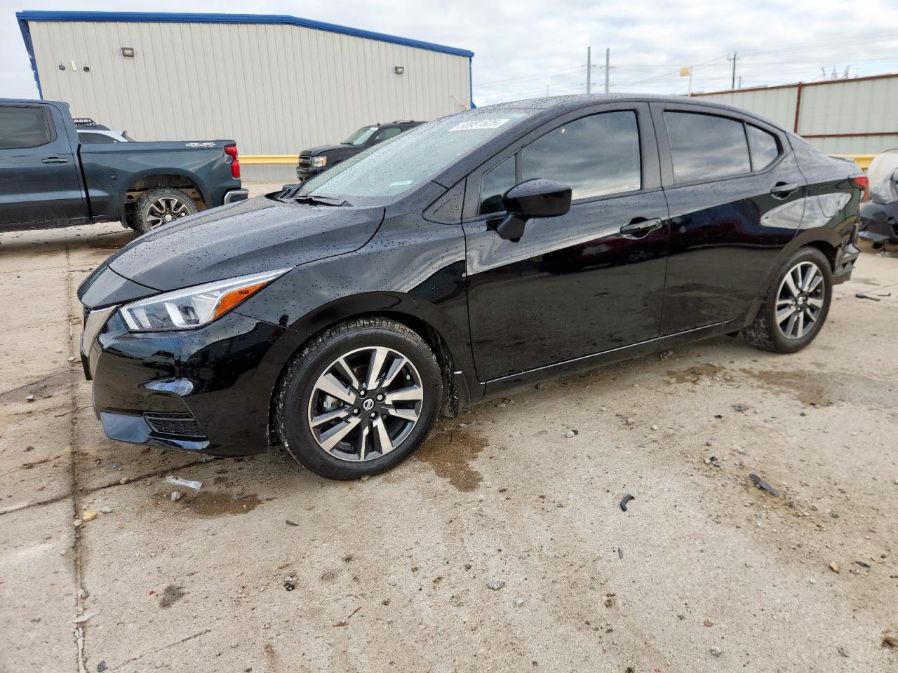 2022 Nissan Versa Sv