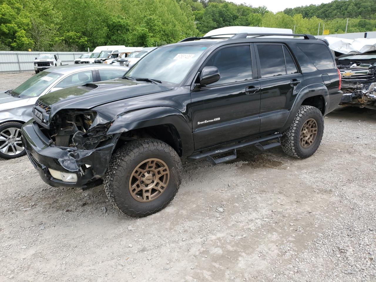 2004 Toyota 4Runner Sr5 for Sale in Hurricane, WV - Front End
