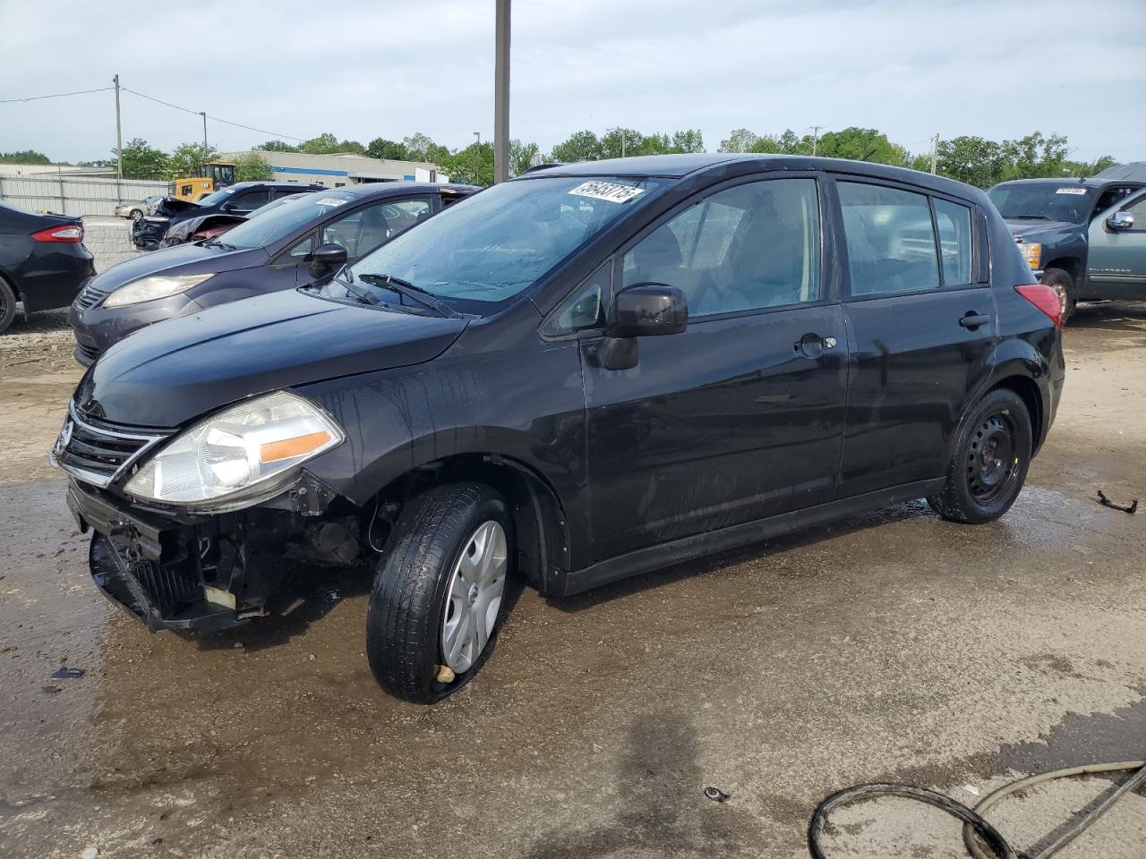 2011 Nissan Versa S იყიდება Louisville-ში, KY - Front End