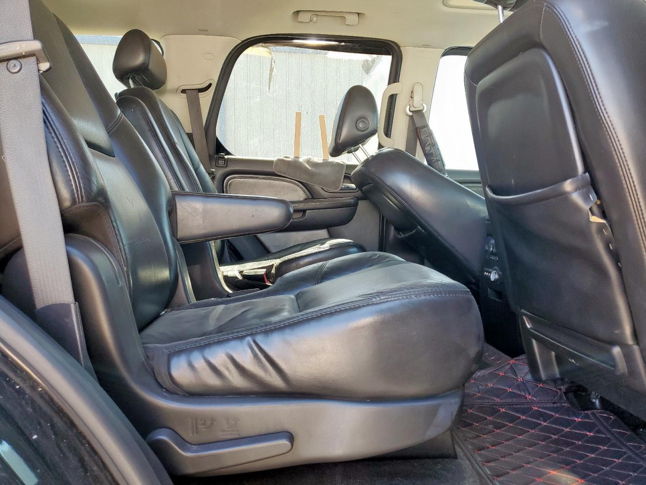 2013 Cadillac Escalade Luxury VIN: 1GYEC63837R290557 Lot: 57822015