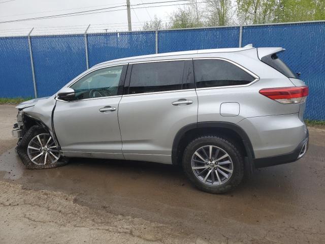 2018 TOYOTA HIGHLANDER SE  