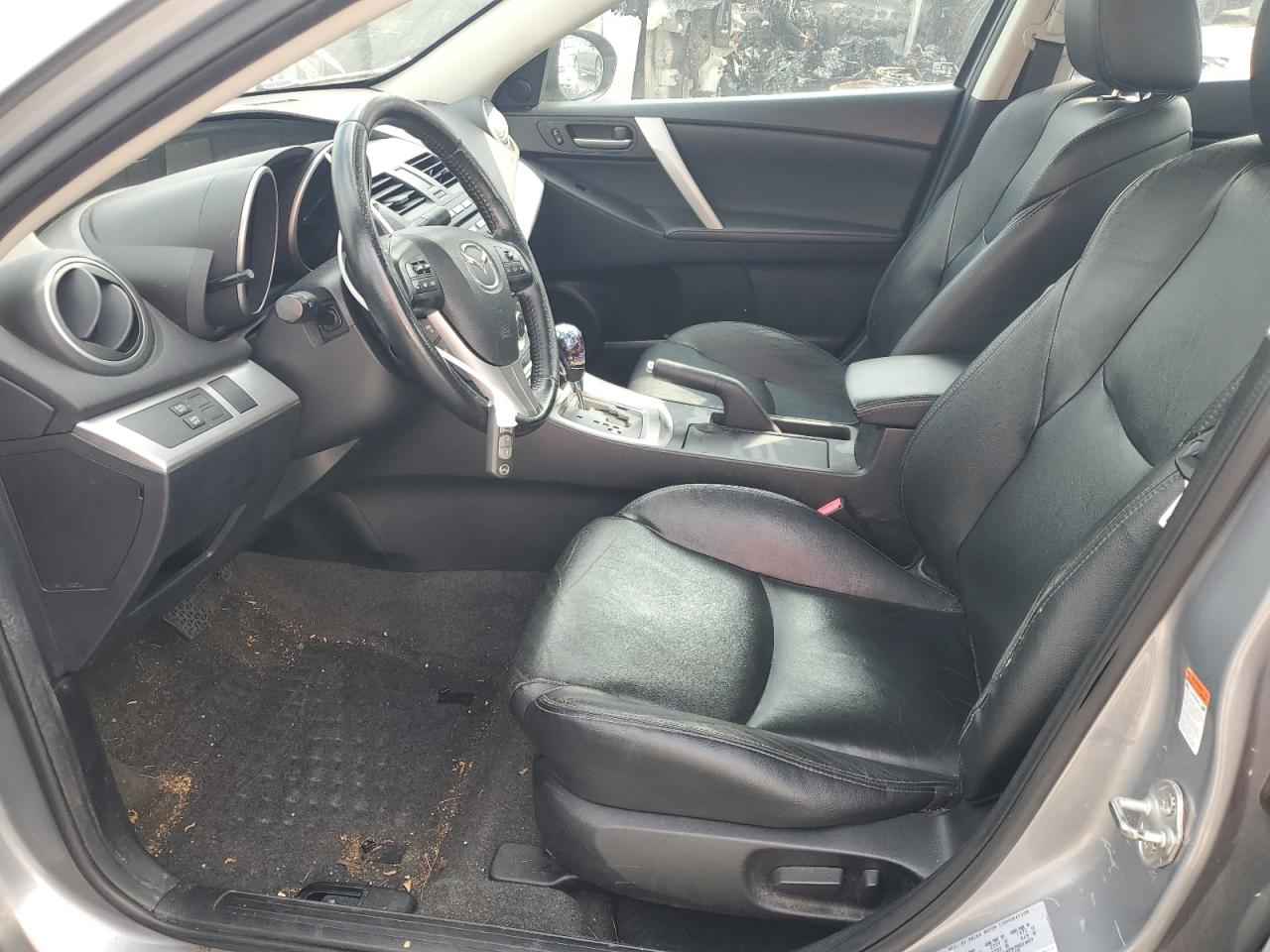 2011 Mazda 3 S VIN: JM1BL1W5XB1401576 Lot: 56746885