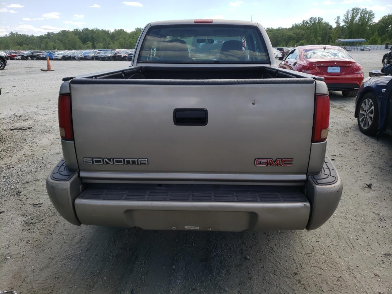 1998 GMC Sonoma VIN: 1GTCS1944W8530680 Lot: 55601545