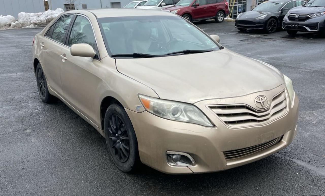 2011 Toyota Camry Base for Sale in Baltimore, MD - Normal Wear