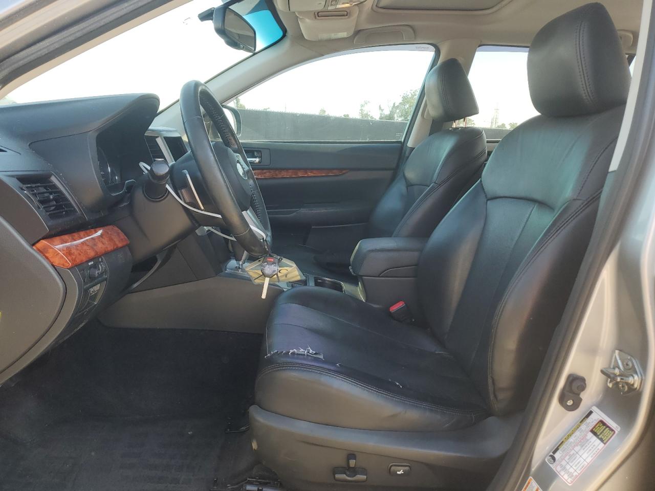2010 Subaru Outback 2.5I Limited VIN: 4S4BRCKC1A3341815 Lot: 57469085