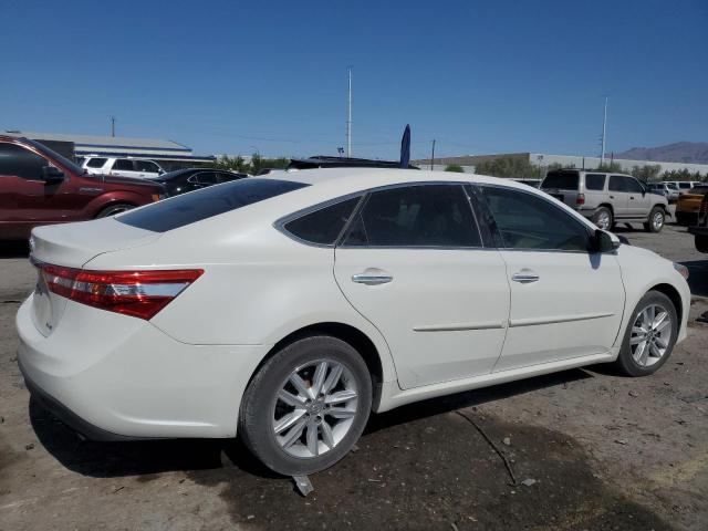 Седани TOYOTA AVALON 2015 Білий
