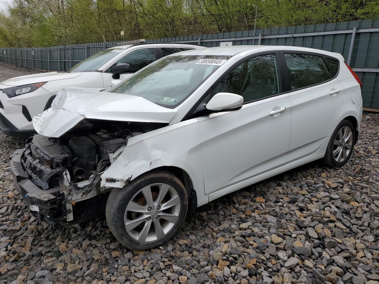 Duryea, PA에서 판매 중인 2013 Hyundai Accent Gls - Front End