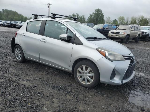  TOYOTA YARIS 2015 Srebrny