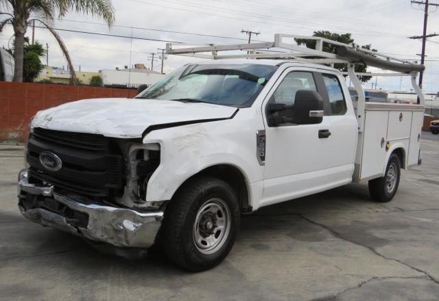  FORD F250 2019 Белы