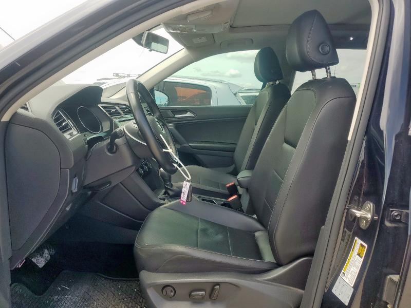 VOLKSWAGEN TIGUAN 2018 Czarny