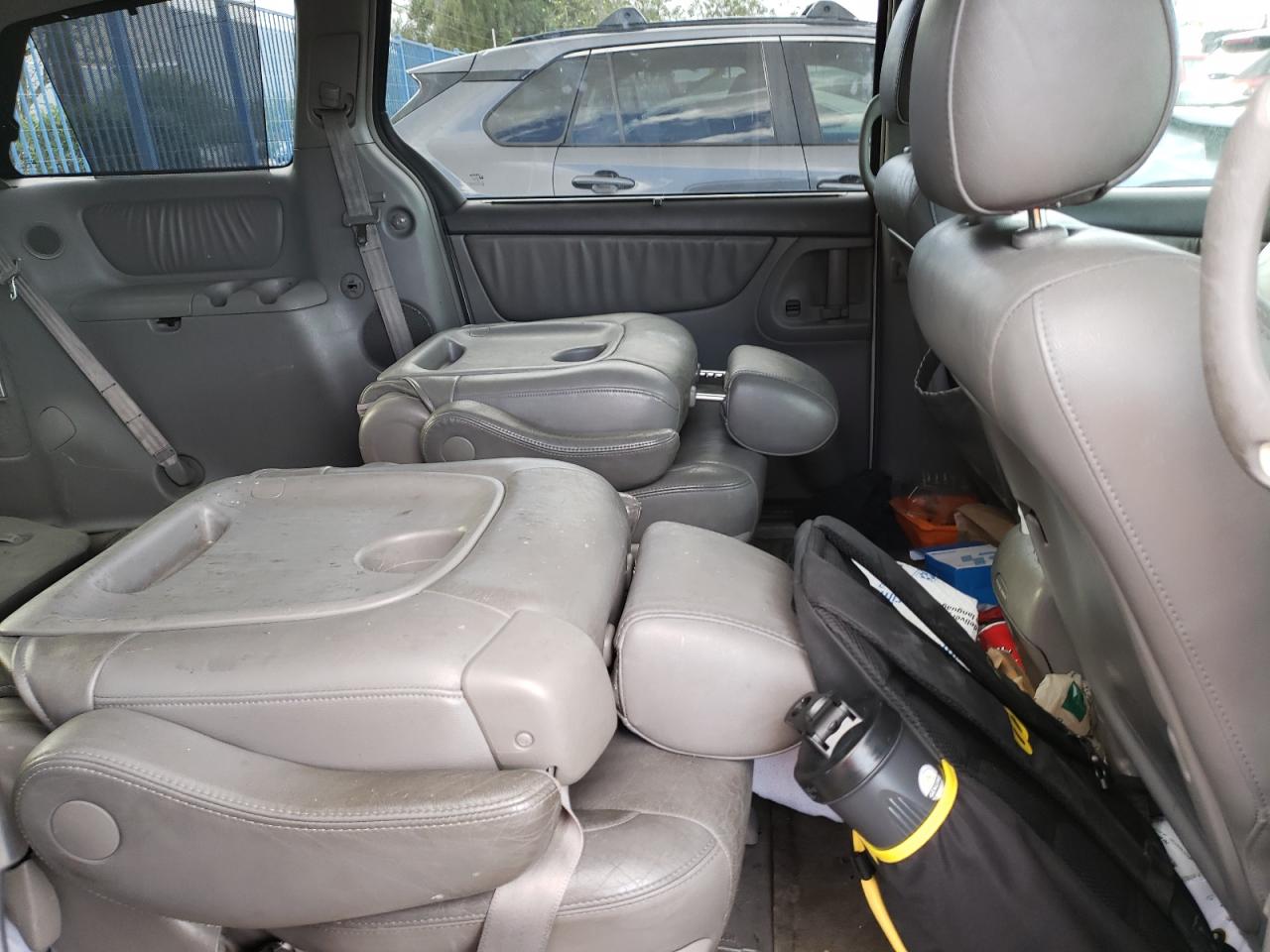 2004 Toyota Sienna Xle VIN: 5TDZA22C84S043088 Lot: 57184645
