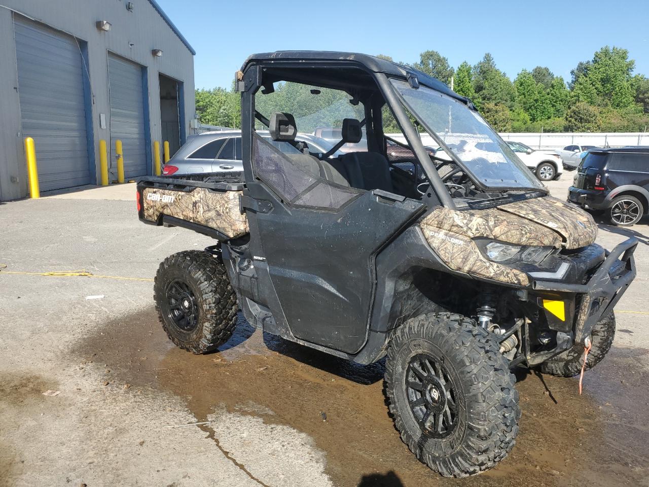 2023 Can-Am Defender Xt Hd10 продається в Memphis, TN - Rollover