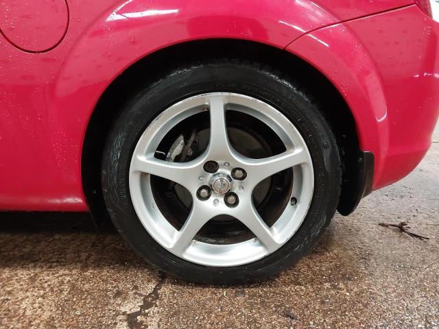 2004 TOYOTA MR2 ROADST