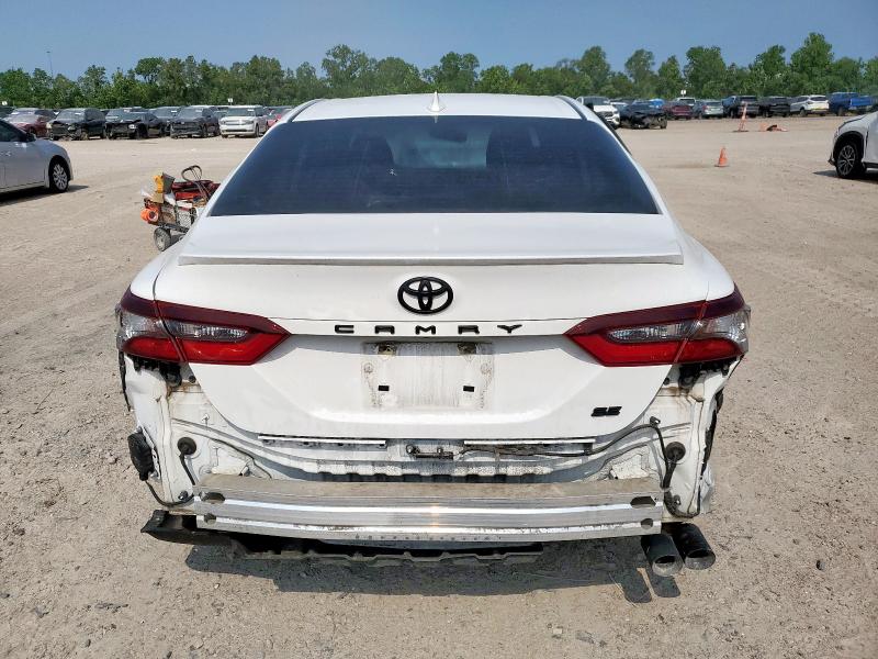  TOYOTA CAMRY 2022 White