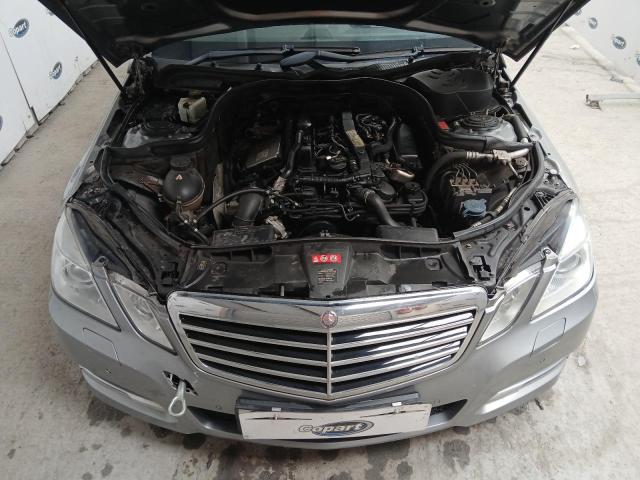 2011 MERCEDES BENZ E220 BLUE-