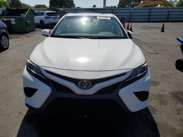  TOYOTA CAMRY 2019 White