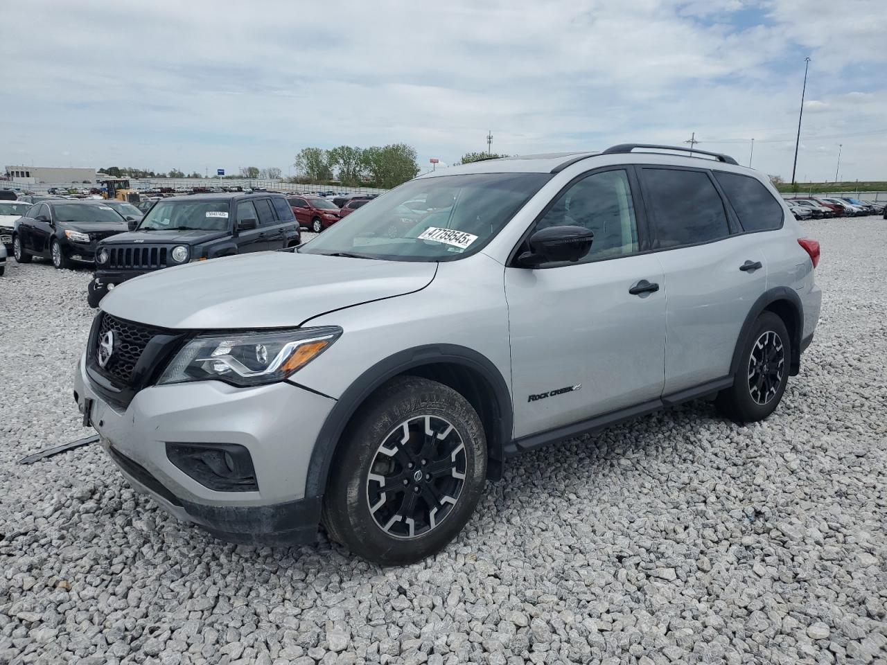 2020 Nissan Pathfinder Sl