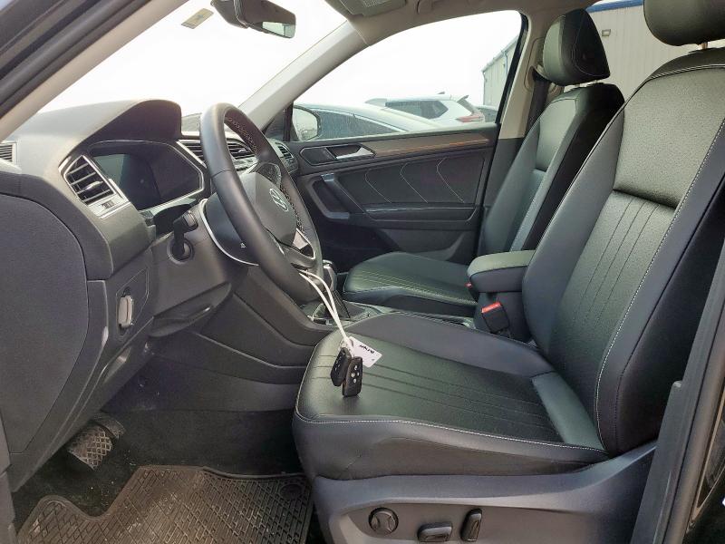  VOLKSWAGEN TIGUAN 2023 Czarny