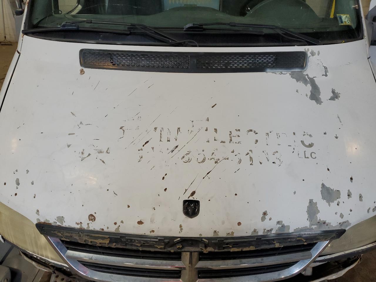 2005 Dodge Sprinter 2500 VIN: WD0PD644955811655 Lot: 55257445