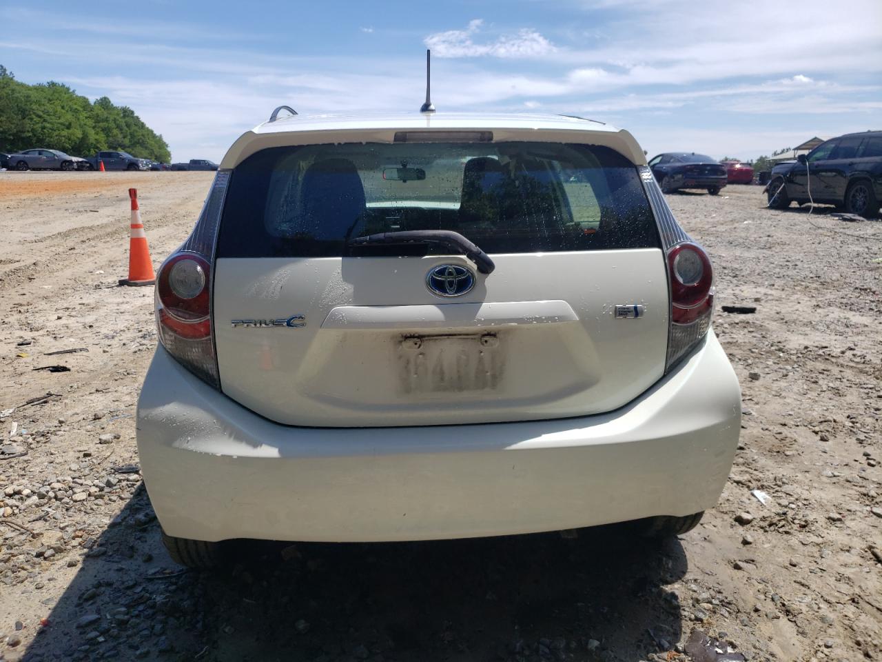 2013 Toyota Prius C VIN: JTDKDTB33D1536947 Lot: 55996555