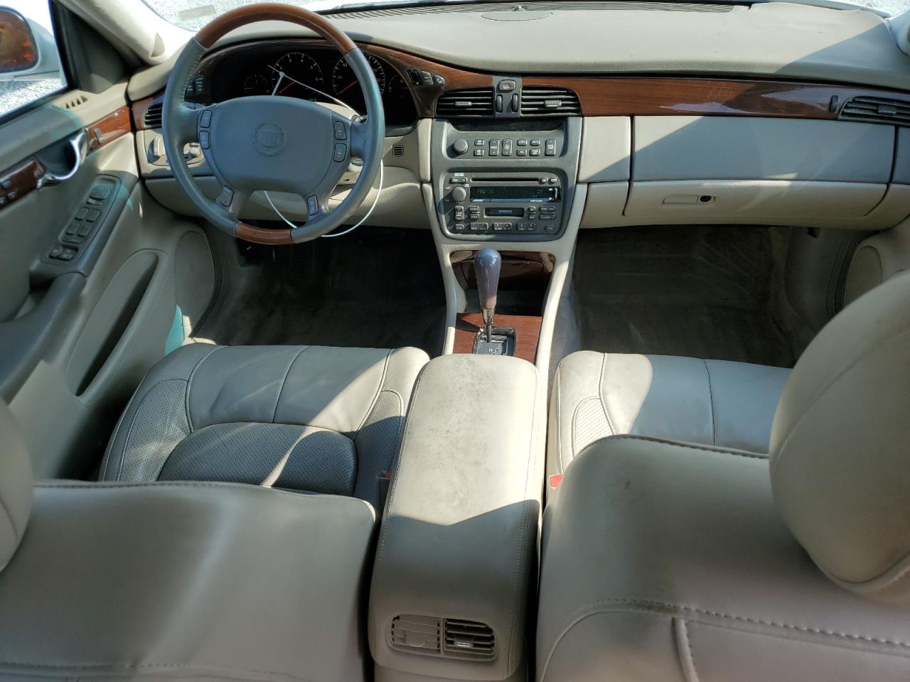 2003 Cadillac Deville Dts VIN: 1G6KF57933U147843 Lot: 55875195