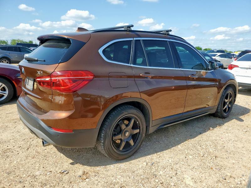  BMW X1 2016 Коричневий