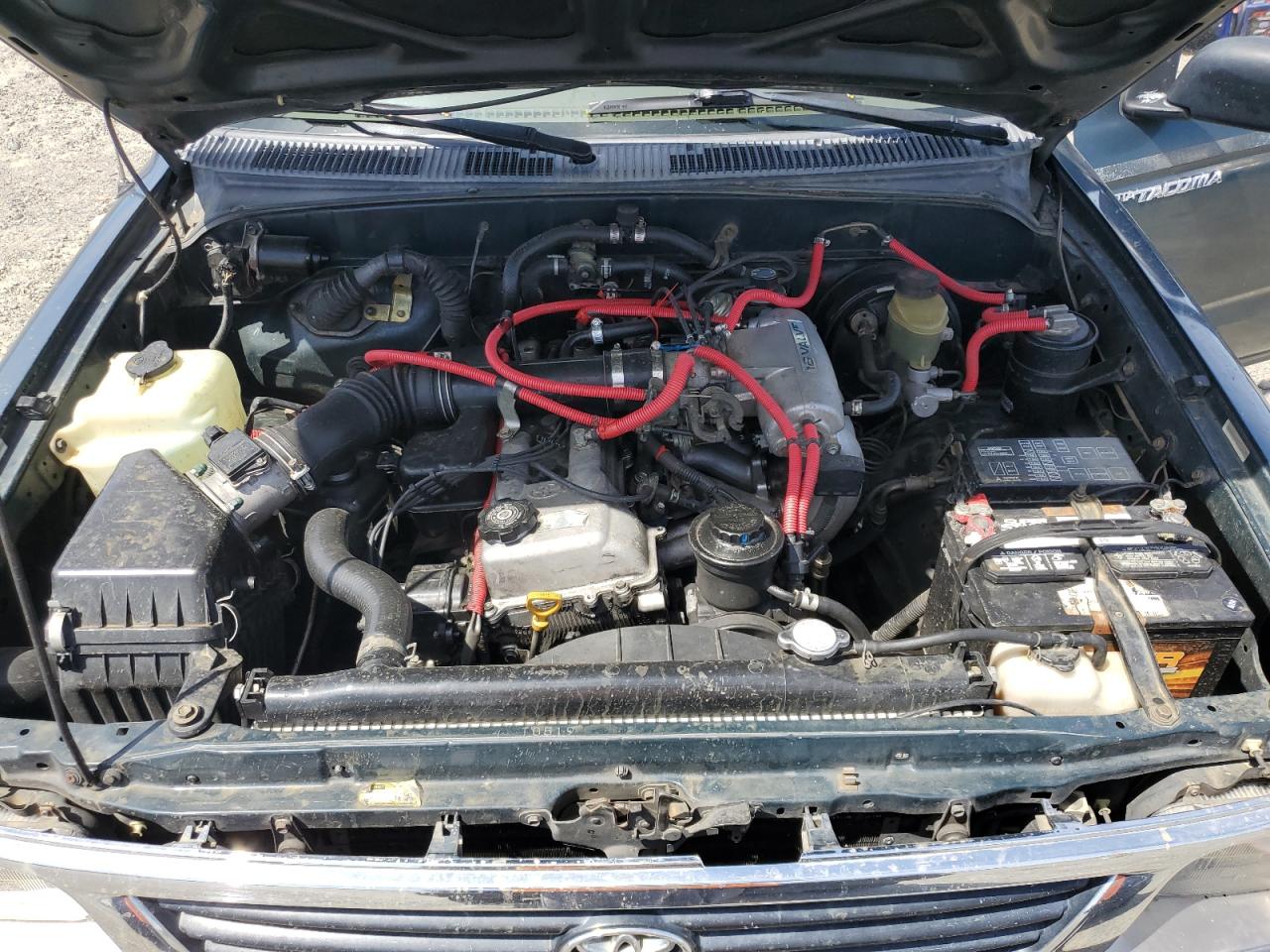 1996 Toyota Tacoma Xtracab VIN: 4TAVL52N5TZ125865 Lot: 56992385