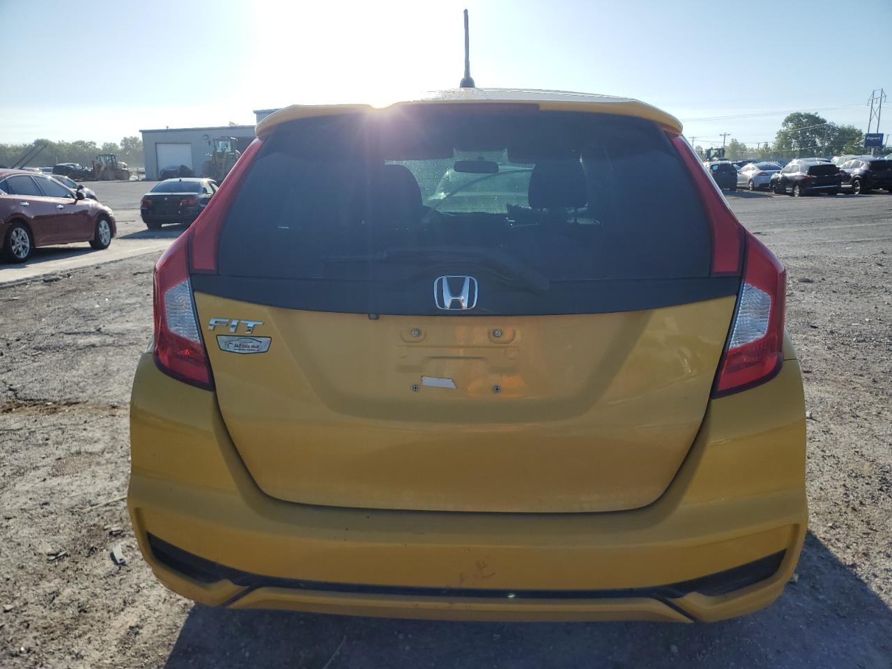 2018 Honda Fit Lx VIN: 3HGGK5H41JM727774 Lot: 56553265