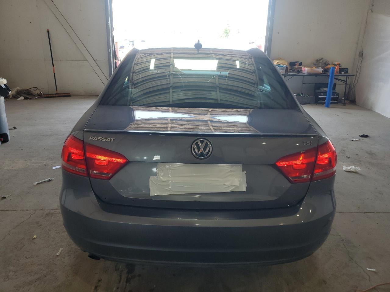 2015 Volkswagen Passat S VIN: 1VWAT7A33FC004657 Lot: 57276825