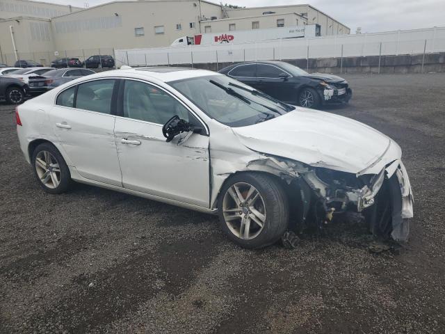 Sedans VOLVO S60 2014 White