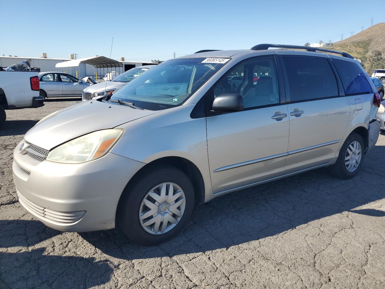 2004 Toyota Sienna Ce for Sale in Colton, CA - Rear End