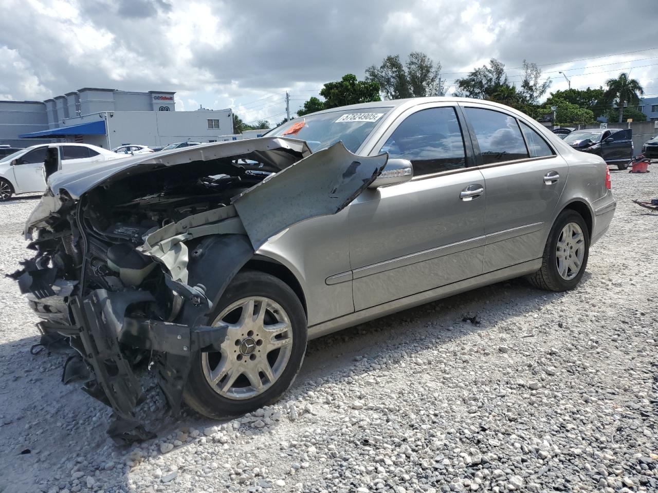 2003 Mercedes-Benz E 320 de vânzare în Opa Locka, FL - Front End