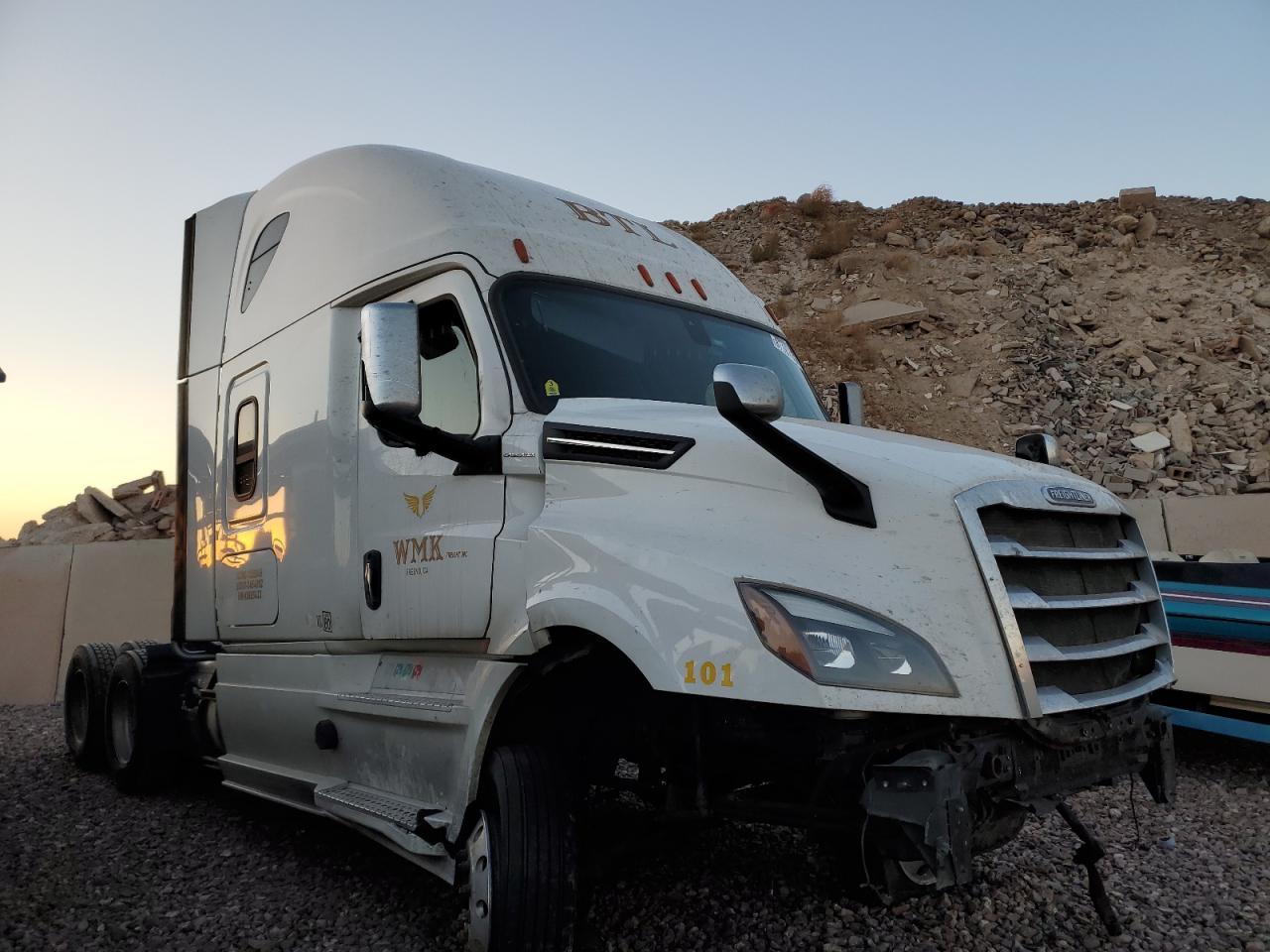 2019 Freightliner Cascadia 126 for Sale in Phoenix, AZ - Undercarriage