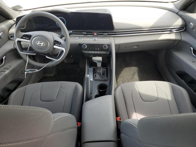  HYUNDAI ELANTRA 2024 Красный