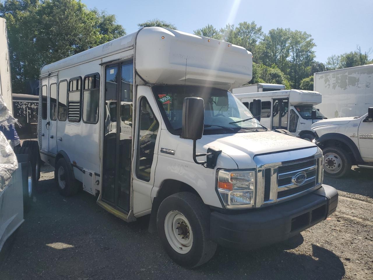 Waldorf, MD에서 판매 중인 2017 Ford Econoline E350 Super Duty Cutaway Van - Minor Dent/Scratches